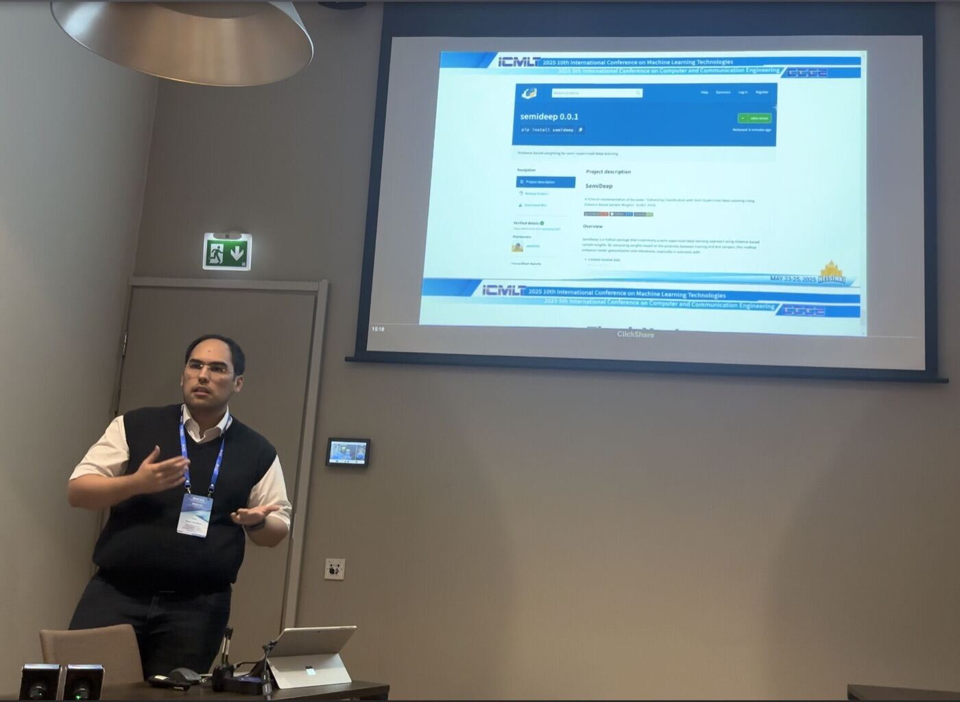 Presenting the SemiDeep paper at ICMLT 2025, with the semideep PyPI page projected on screen.
